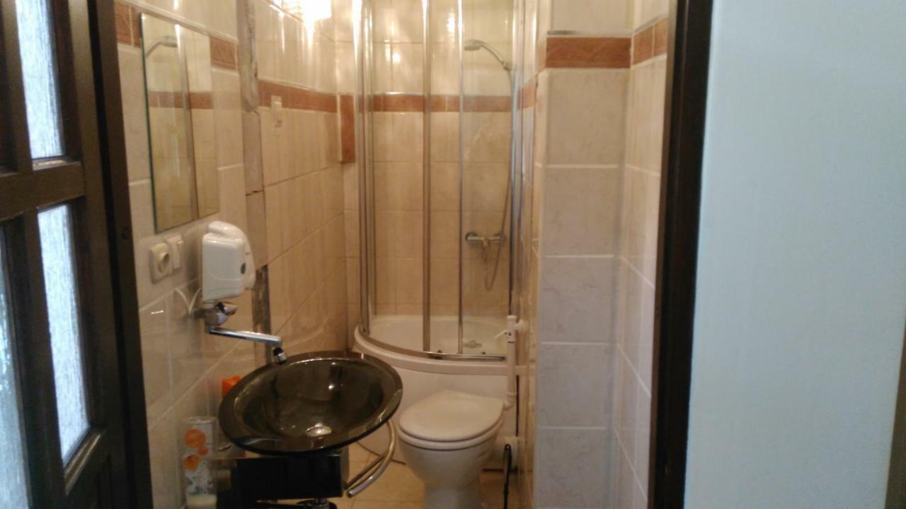 Z Prywatnym Ogrodkiem Centrum Jelenia Góra Екстериор снимка